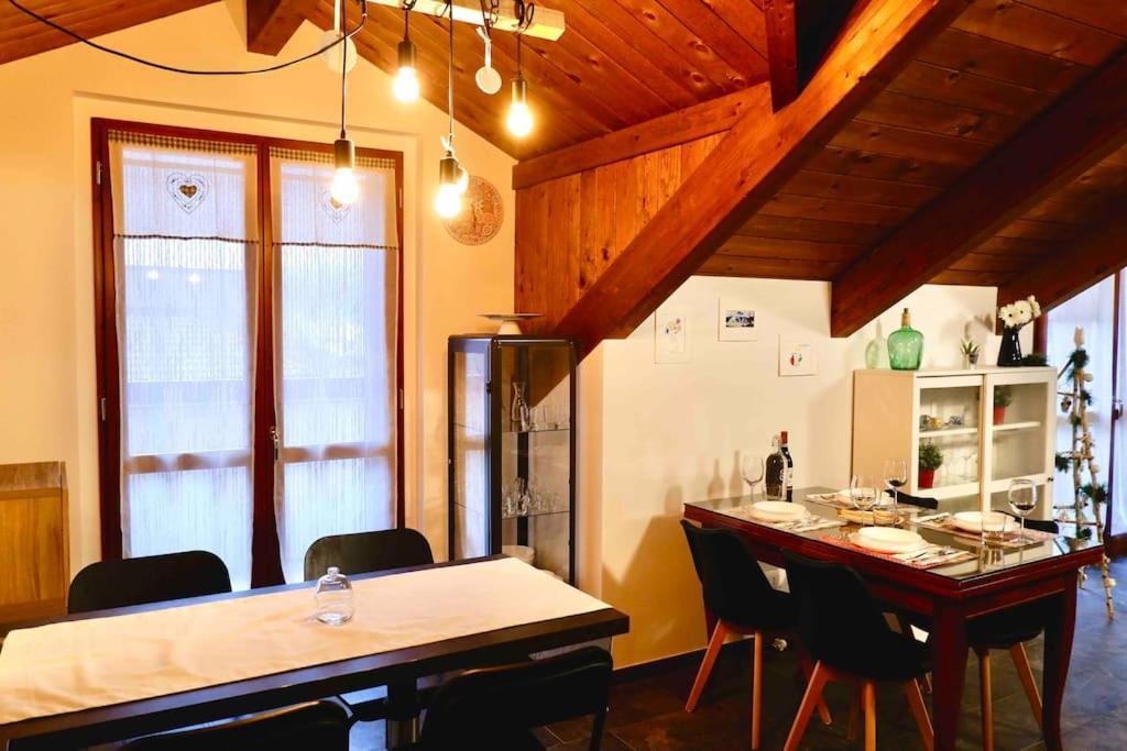 Attico Nel Cuore Delle Langhe - Free Parking Wi-Fi E Ac Alba  Esterno foto